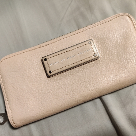 Marc By Marc Jacobs Handbags - Marc By Marc Jacobs wallet